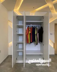  1 خزانة ملابس 3 درف  شامل التوصيل والتركيب متوفر عدة الوان حسب الطلب