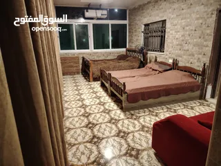  21 شاليه و مزرعه للايجار بالغور 50 دينار مسبح مدفأ 4*8 بدون عربون مع بلياردو و ترامبولين