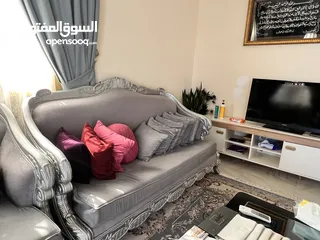  4 خشب اصلي مزخرف