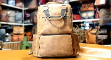  13 Handmade leather backpacks حقائب الظهر الجلدية المصنوعة يدويا