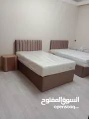  12 سرير كابوتونيه