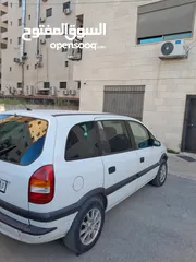  5 اوبل زفيرا 2002 للبيع