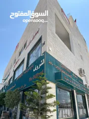  2 طابق 2 للايجار في ماركا الشمالية قرب المركز الأمني شارع يحيى ابن المختار عماره رقم 28 المجمع الكريم.