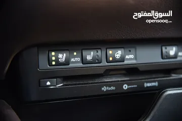  18 لكزس ES300h هايبرد 2019  Lexus بحالة الوكالة