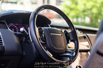  28 Range Rover Vogue Autobiography Plug in hybrid 2021 Black Edition