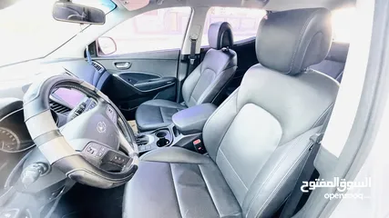  2 هيونداي سانتافيه دفع رباعي - بحالة ممتازة داخليا وخارجيا - GLS  Hyundai SantaFe
