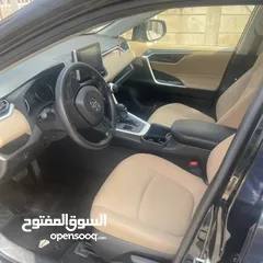  11 Toyota Rav4 model 2023  وارد الوكالة و ما زالت تحت الكفالة قطعت فقط 29 الف كيلو فحص كامل بلا حوادث