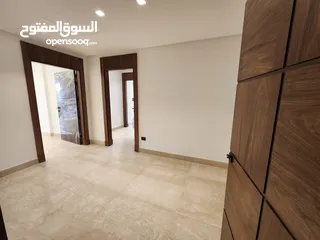  2 شقة فاخرة للبيع في منطقة الظهير - ref : 14485