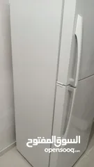  2 ثلاجة ال جي بابين لون ابيض بحالة الجديد