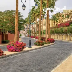  24 شاليه مميز جداً في منتجع تالا باي من المالك مباشرة للايجار اليومي