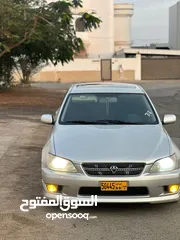  4 التيزا 2002 للبيع السياره ما تشكي من شي.