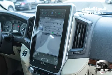  16 Toyota Land Cruiser 2017 Gx-r V8  السيارة بحالة الوكالة و قطعت مسافة 141,000 كم   اللون : اسود