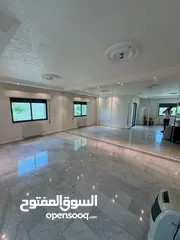  4 شقة مميزة  للبيع في الرابية بسعر لقطه