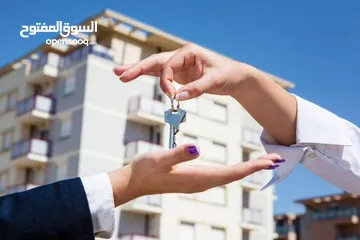  2 شقة عظم للبيع في نابلس حي المعاجين دفعه 15 الف دينار واقساط 500 دينار موقع مميز شقة مرتبة