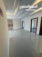  5 شقق فاخرة في جبل النصر حي عدن