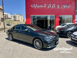  1 مرسيدس E350 AMG كت بانوراما ميموري كاميرات اعلى اضافات في فئتها غرافيت مميزة جدا بحالة الزيرو