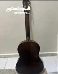  2 Used guitar / غيتار مستخدم