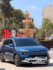  6 كيا نيرو 2022.بنزين وكهريا .الخليل او رام لله .فل عدا فتحه .بحاله ممتازه فحص نخب .مستورد
