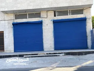  3 محل تجاري وسط البلد يصلح سوبر ماركت ملحمه مطعم صيدليه مخبز كافه اعمال التجاره