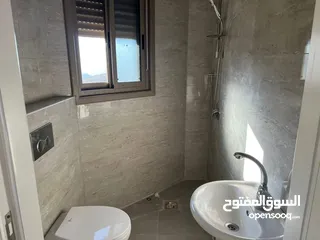  3 استوديو للبيع في عين مصباح قرب مقر الاذاعه والتلفزيون