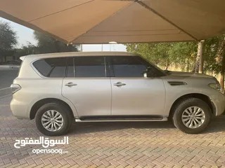  6 Nissan patrol 2019 small engine 6 cylinders