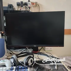  2 جهاز مع شاشة لداعي التطوير