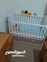  2 تخت صغير للبيع السعر قابل للتفاوض