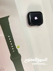  8 Apple watch Series 7 green