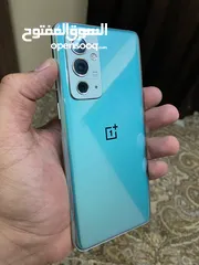  2 OnePlus 9rt 12+12 ram 256GB Very clean