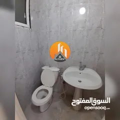  21 شقة طابق اول مع بلكونة ومصعد للإيجار في افضل وارقى المواقع في ضاحية الاقصى واسعة