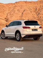  22 Volkswagen Touareg 2018