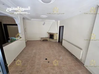  2 شقة مميزة - خلدا - 4نوم 2ماستر - ارضية - حديقة - ترس - قرب الخدمات العامة