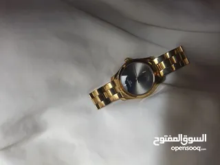  1 ساعة Tissot T-Wave نسائية أصلية ذهبي حجم S (30 ملم) Quartz مستعملة – نابلس