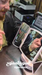  1 مراية مكياج ذكية بإضاءة LED  مش مكياج عادي دقّة، إضاءة، وترتيب بنفس القطعة 3 إضاءات مختلفة بتحكم .