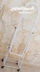  2 استاند مراي متحرك + اقفاص