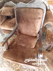  1 طقم كنب مستعم بس نظيف وكثير مشالله