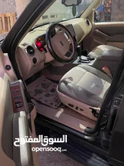  4 للبيع جيب فورد اكسبلور بحالة جيدة