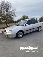  2 هونداي XD  النترا للبيع ماتور 1800