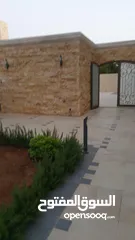  11 فيلا مستقله للبيع دابوق على مساحه ارض دونم و 28 م