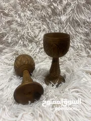 2 انتيكات كؤوس خشبية قديمه