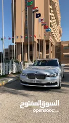  9 BMW 740i 2019