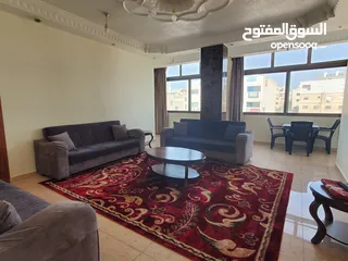  3 شقة مفروشة للايجار (للعائلات فقط )مع مصعد في الهاشمي الشمالي