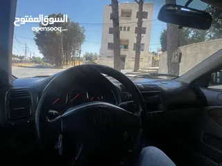  4 هوندا سيفيك 2002محدثه 2005 فل كامل جير اتوماتيك