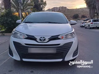 6 تويوتا يارس 2019   ماتور 1500cc بسعر 11500 دينار  الشكل الجديد فحص كامل 7 جيد بدون ملاحظات او قصعات