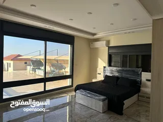  14 The view villa