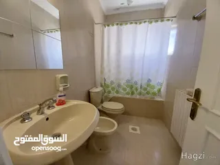  25 شقة للايجار في الشمساني  ( Property 33054 ) سنوي فقط