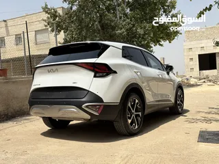 5 KIA SPORTAGE  Hybrid