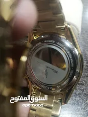  15 ساعة مازيراتي الايطالية باللون الذهبي الأنيق