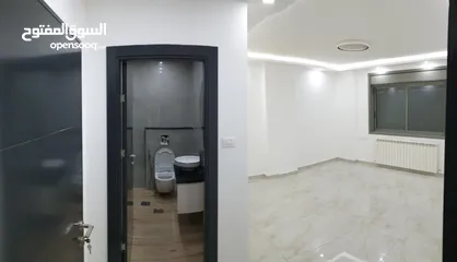  15 شقة فاخرة للبيع في الطيرة – 185م – تشطيب جديد