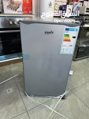  5 ثلاجات سامكس مكتبيه آخر 5 حبات. لحق حالك